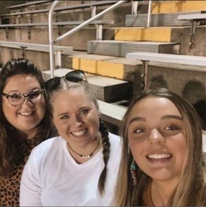 Meet your Posher, Shealee